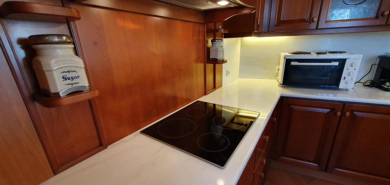Athenian Luxury Villa In Glyfada Dış mekan fotoğraf